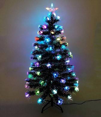 картинка Зеленая заснеженная елка со светодиодными иголками и звездой LED
