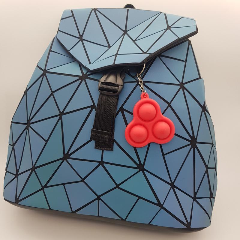 Развивающий тактильный брелок-игрушка антистресс для ключей и рюкзака "POP IT Antistress" 
