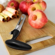 картинка Нож для удаления сердцевины и семечек из фруктов с удобной ручкой Corer 