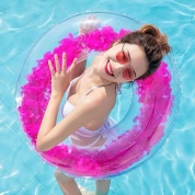 картинка Пляжный прозрачный надувной круг для плавания с перьями диаметр 120 см