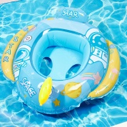 картинка Детский надувной круг с водяным пистолетом, с трусами для плавания и спинкой