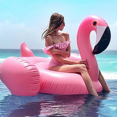 Пляжный надувной матрас Розовый Фламинго Pink Flamingo для плавания с ручками