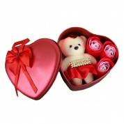 картинка Подарочный набор в форме сердца мыльные розы 3 шт с мишкой